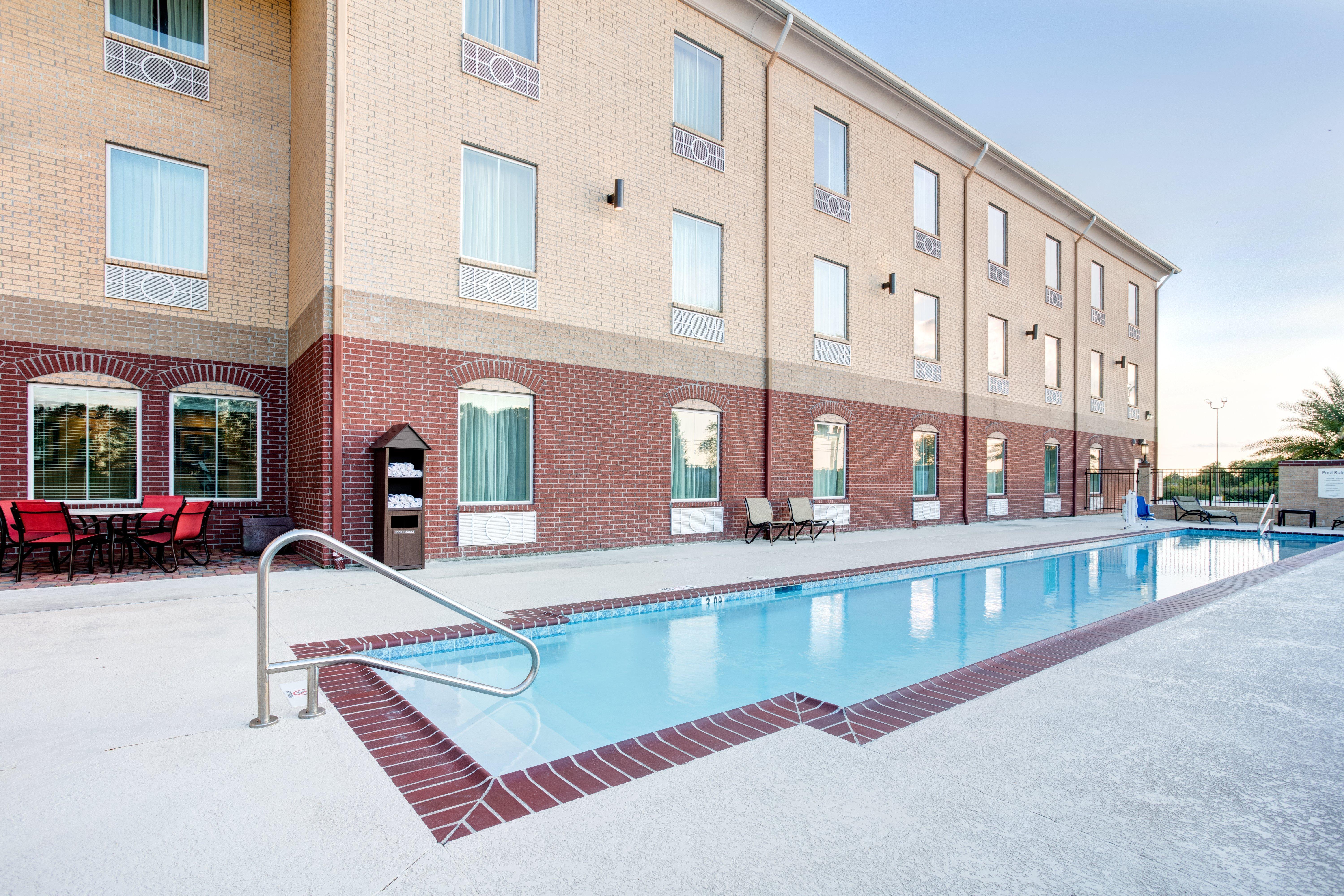 Holiday Inn Express & Suites Raceland - Highway 90 By Ihg Экстерьер фото